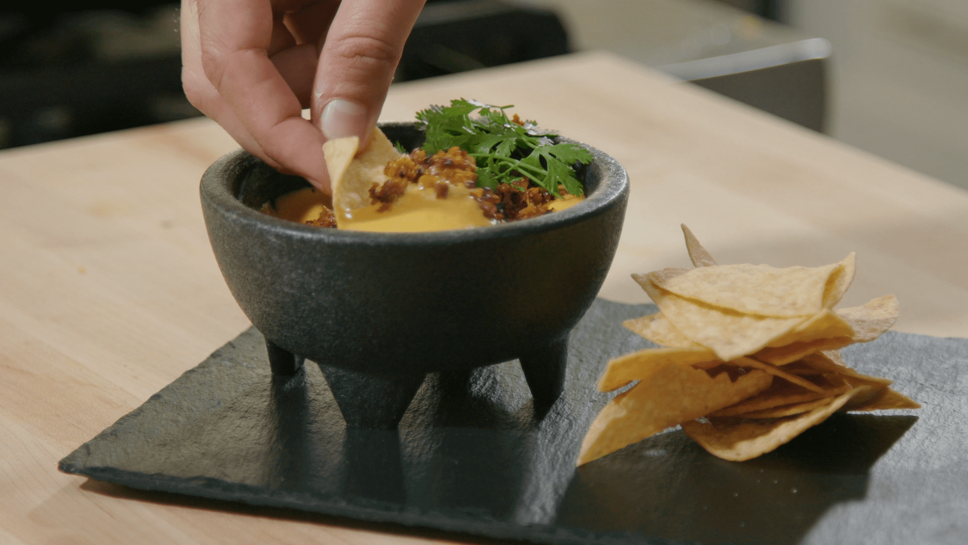 Chao Queso Con Carne